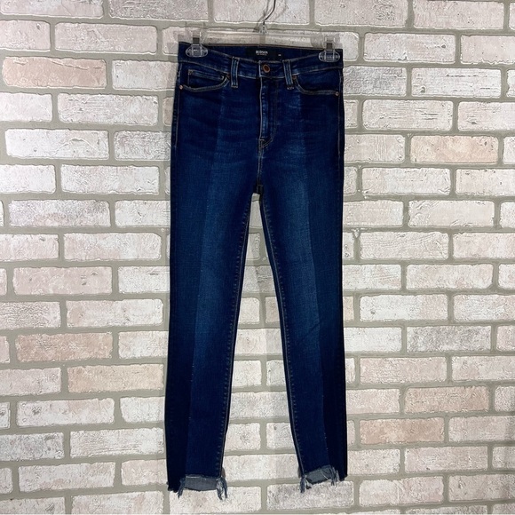 Hudson Barbara High Waist Crop Super Skinny Step Hem Jeans in Lost Wash Size 26 - Picture 4 of 12